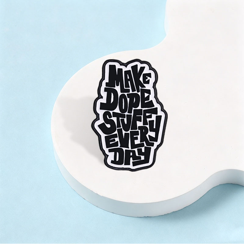 Make Dope Stuff Every Day Enam - Jewelry Making Quotes recensione e prezzo
