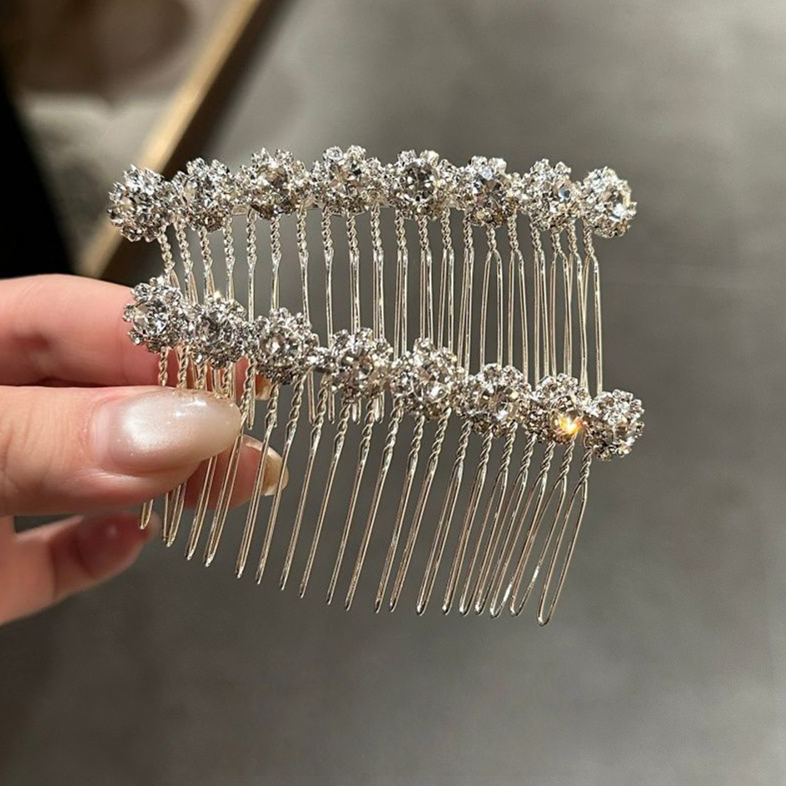 Minimalist Rhinestone Flower H - Jewelry Making Adults recensione e prezzo