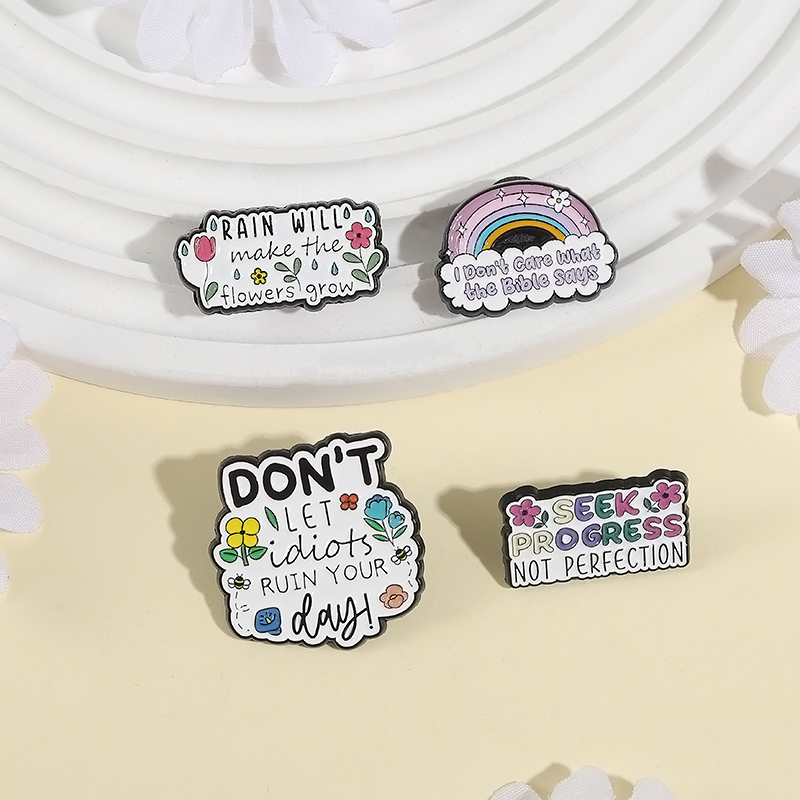 Seek Progress Not Perfection E - Jewelry Making Quotes recensione e prezzo