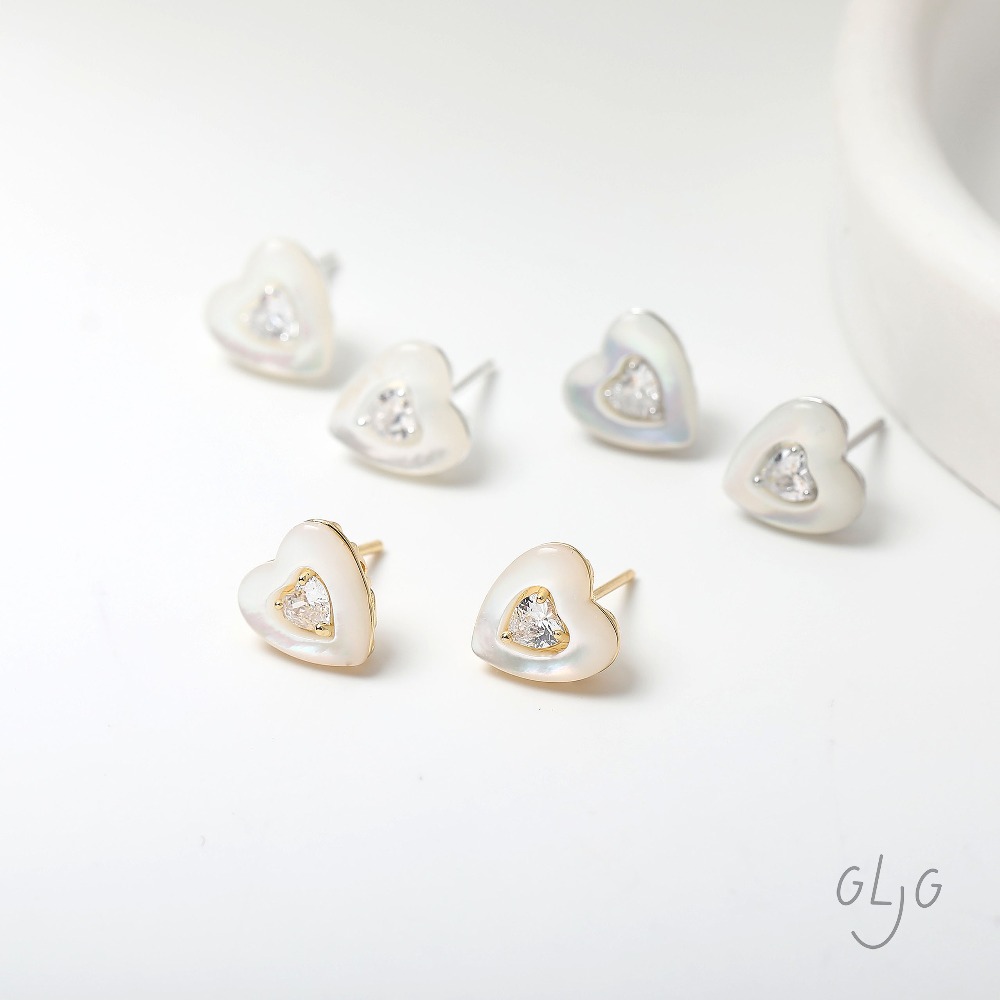 2PCS Dainty Heart Shell Ear St - Jewelry Making Earring Supplies recensione e prezzo