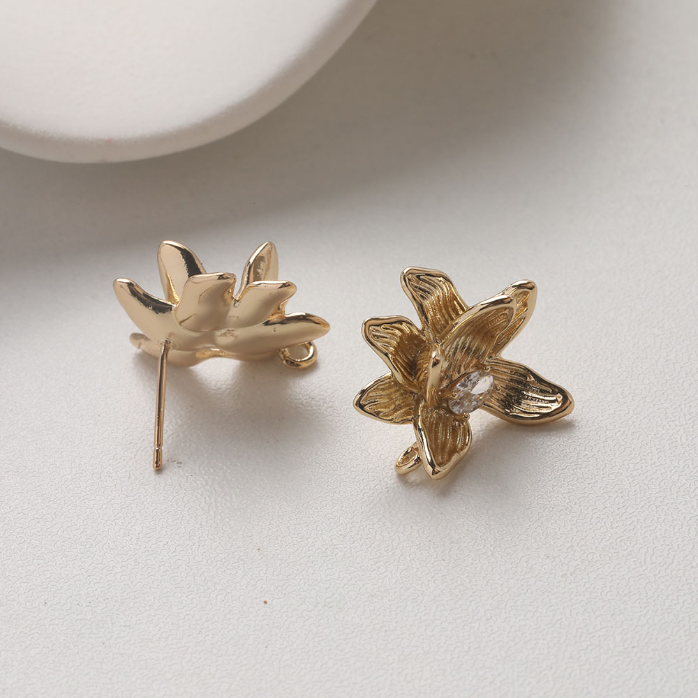 4PCS Dainty Flower Ear Studs E - Jewelry Making Earring Supplies recensione e prezzo