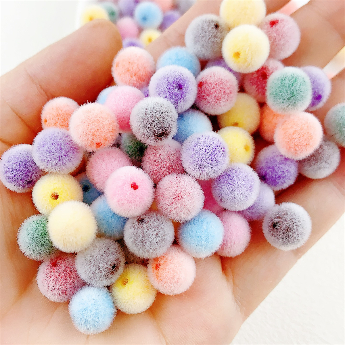20Pcs 8mm Colorful Acrylic Flo - Bead Mat Velvet recensione e prezzo