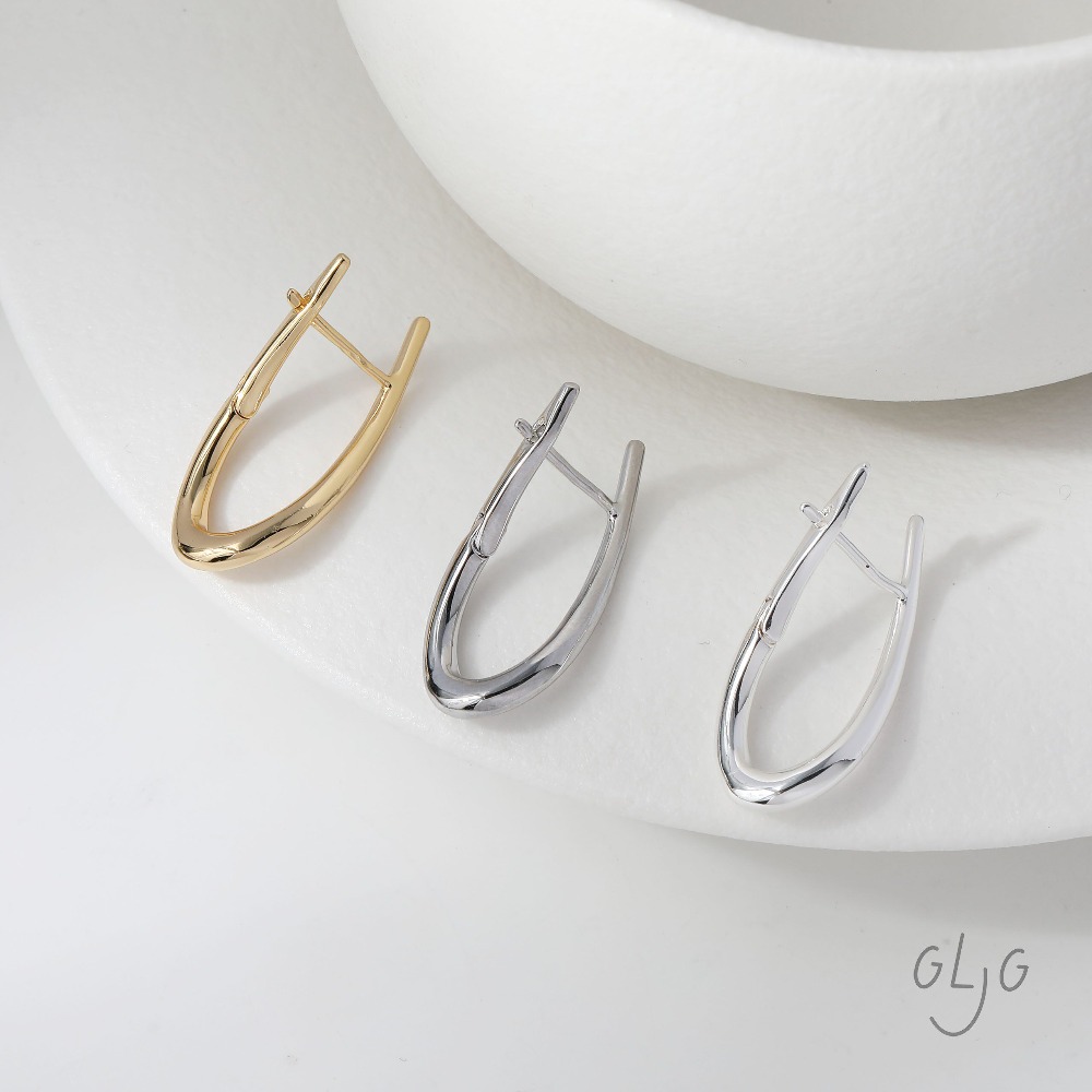 4PCS Twisted Shape Ear Studs D - Jewelry Making Earring Supplies recensione e prezzo