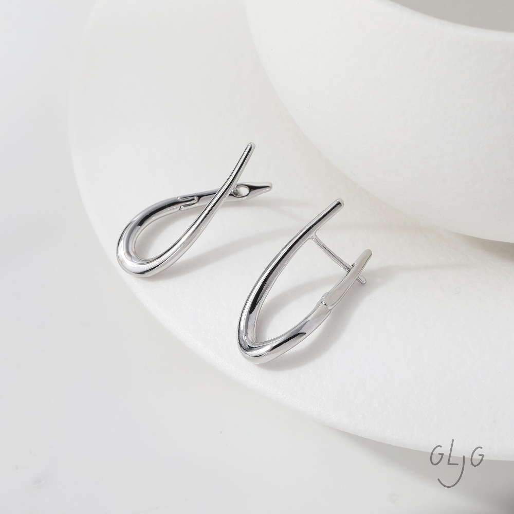 4PCS Twisted Shape Ear Studs D - Jewelry Making Earring Supplies recensione e prezzo