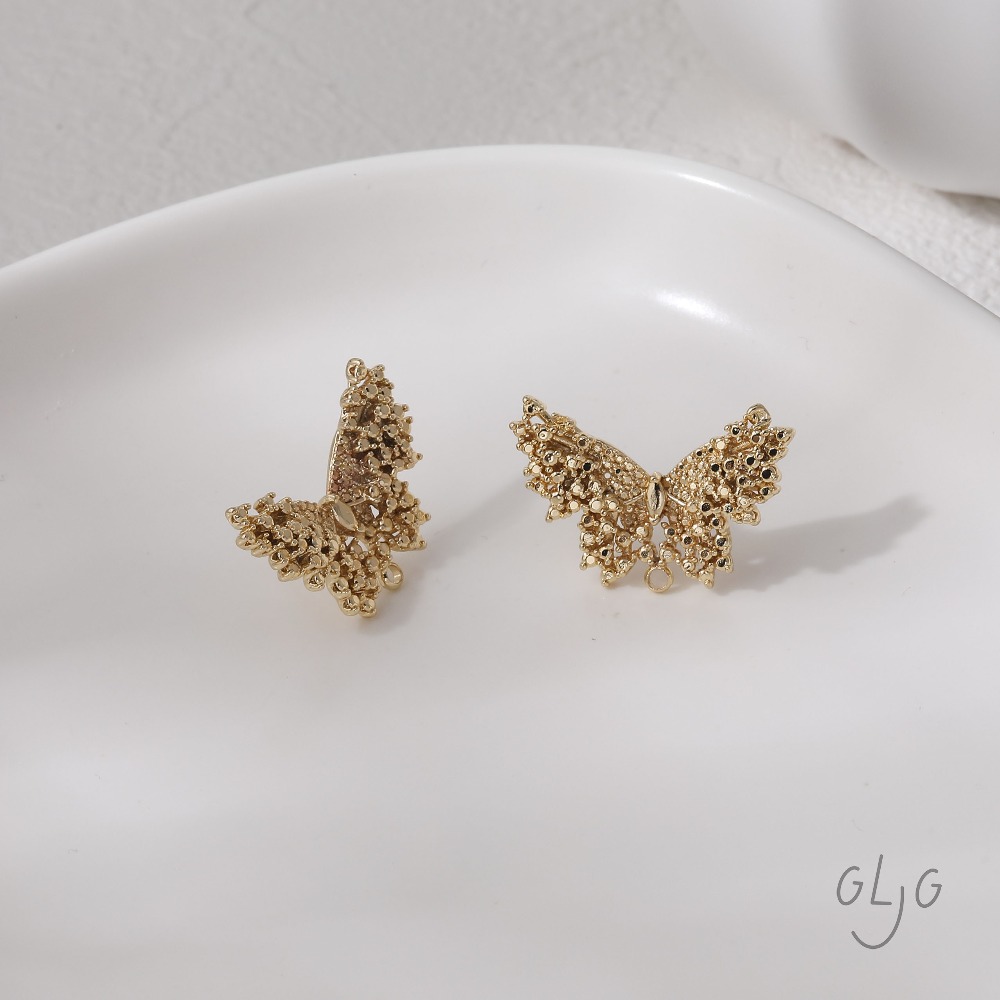 2PCS butterfly Design Ear Stud - Jewelry Making Earring Supplies recensione e prezzo