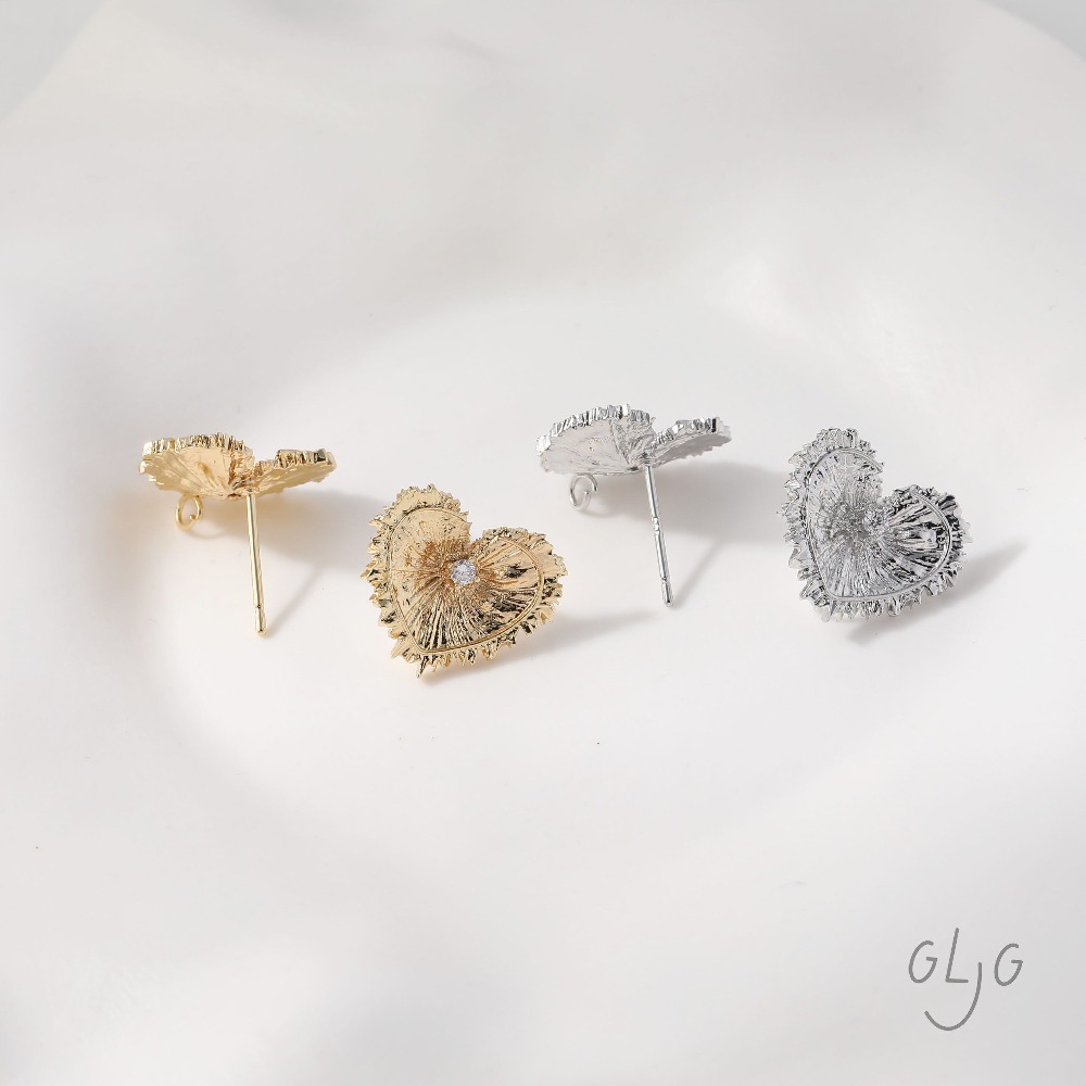 4PCS Heart Charms Stud Earring - Jewelry Making Earring Supplies recensione e prezzo