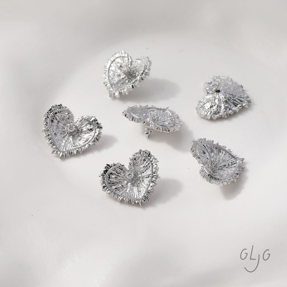 4PCS Heart Charms Stud Earring - Jewelry Making Earring Supplies recensione e prezzo